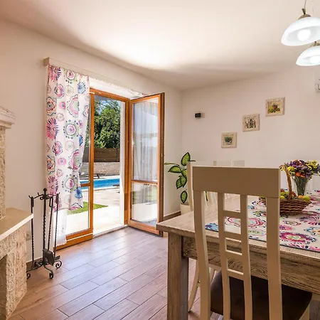 Holiday home Ivka Pula