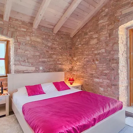 Holiday home Ivka Pula
